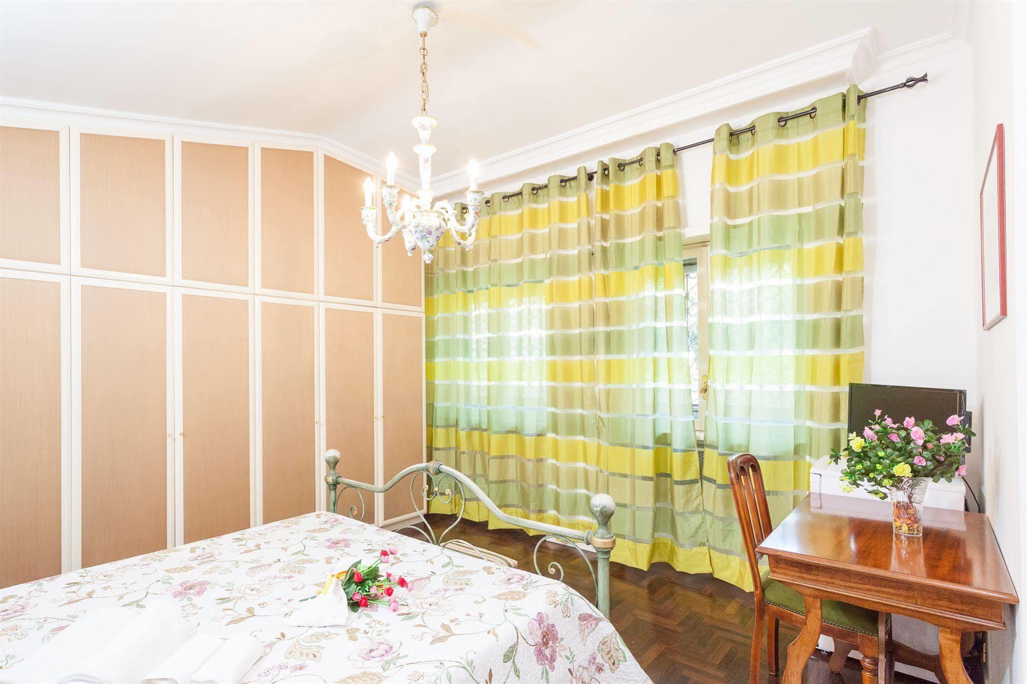 Cinta Di Alloro Bed & Breakfast 3*